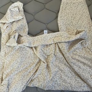 NWT Old Navy lounge pants